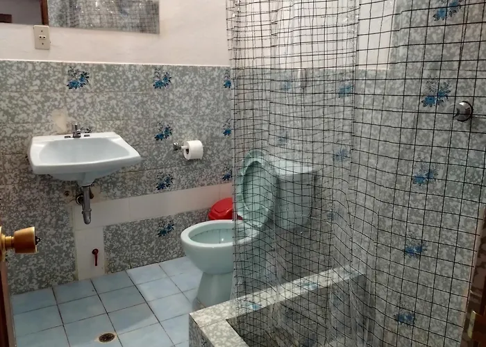 Zarate's Bed & Breakfast *