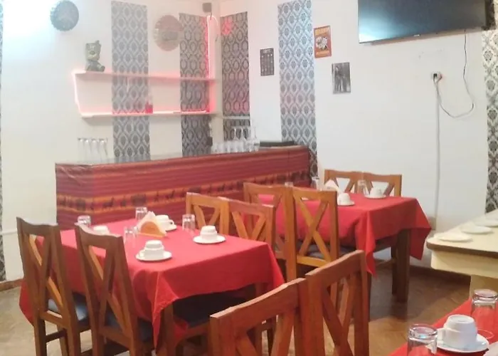 Zarate's Bed & Breakfast *