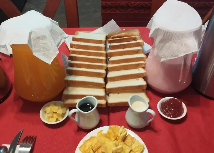 Zarate's Bed & Breakfast *